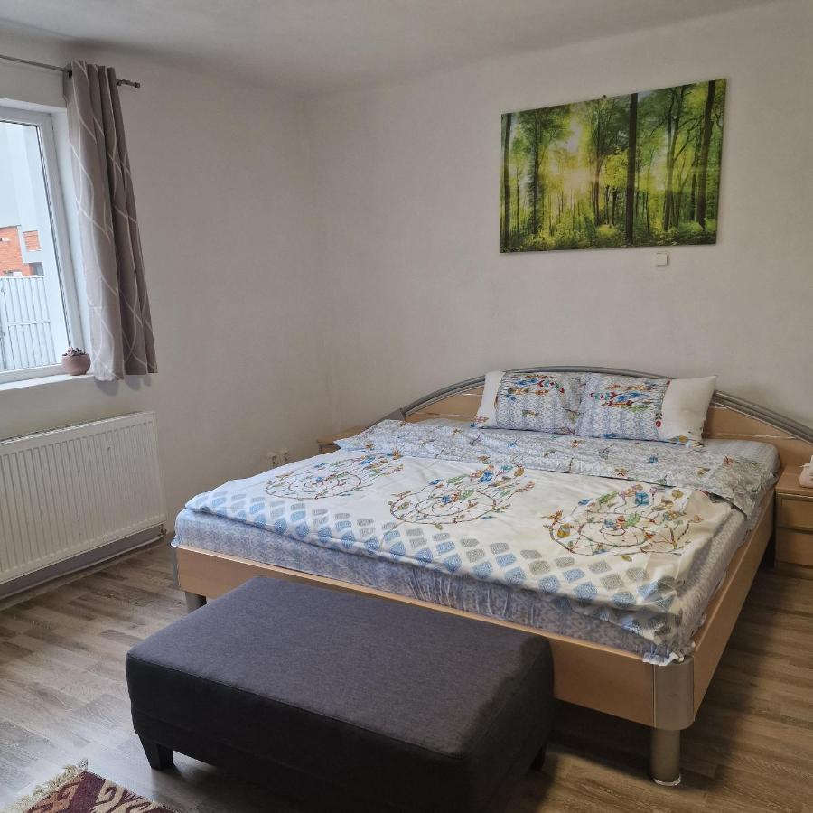 Seventeen -Apartament La Casa Arad Zewnętrze zdjęcie